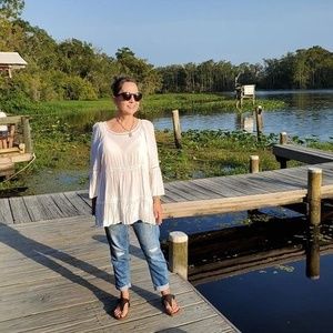 Meet your Posher, Lori